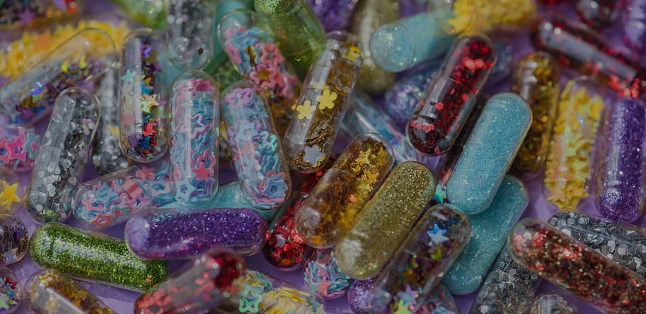 Assorted-color Capsule, beads, bright, capsules, close-up, colorful HD wallpaper