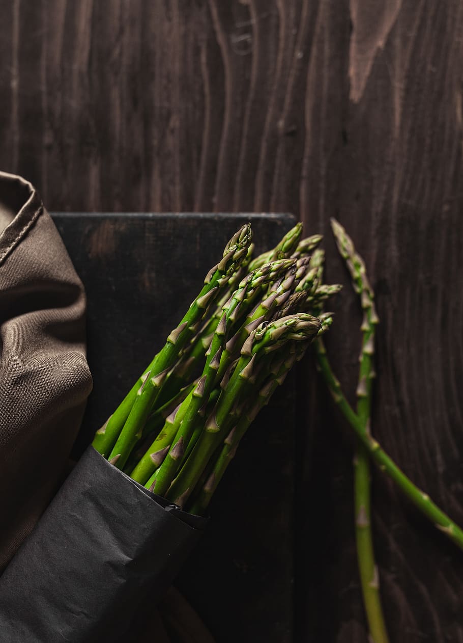 green asparagus, green color, vegetable, food and drink, healthy eating HD wallpaper