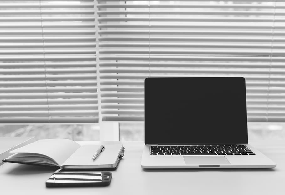 macbook, laptop, computer, technology, notepad, pen, office HD wallpaper