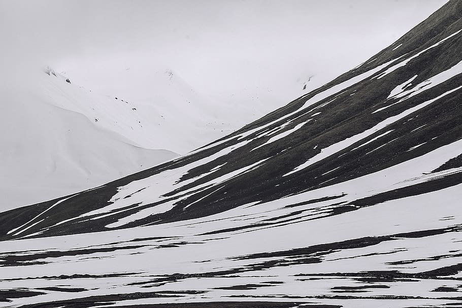 snow covered ground, nature, outdoors, mountain, mountain range HD wallpaper