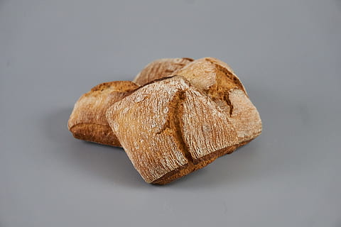 BRead, baked, rustic, rustique, studio shot, food and drink, indoors HD wallpaper