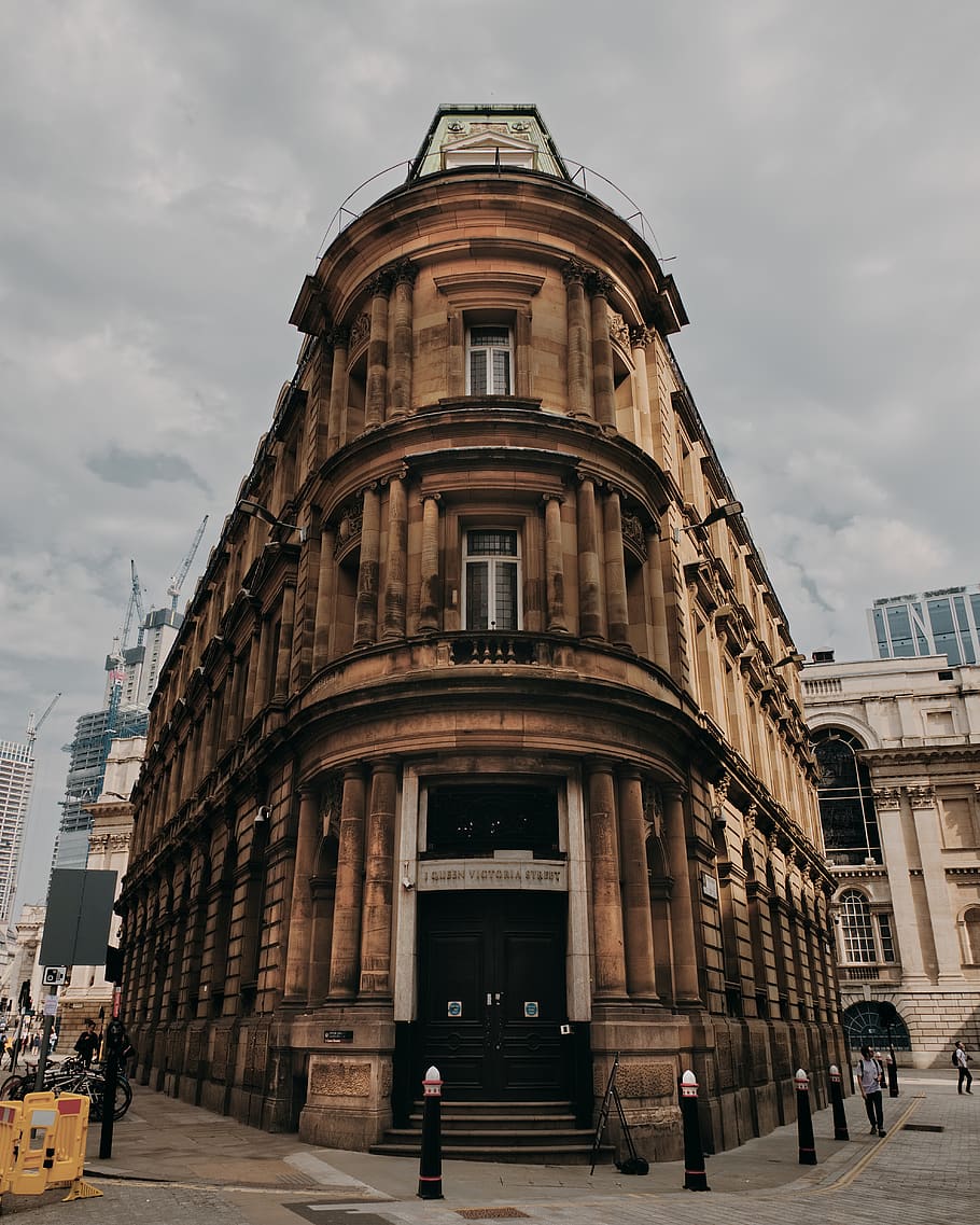 brown building under cloudy sky, architecture, built structure HD wallpaper