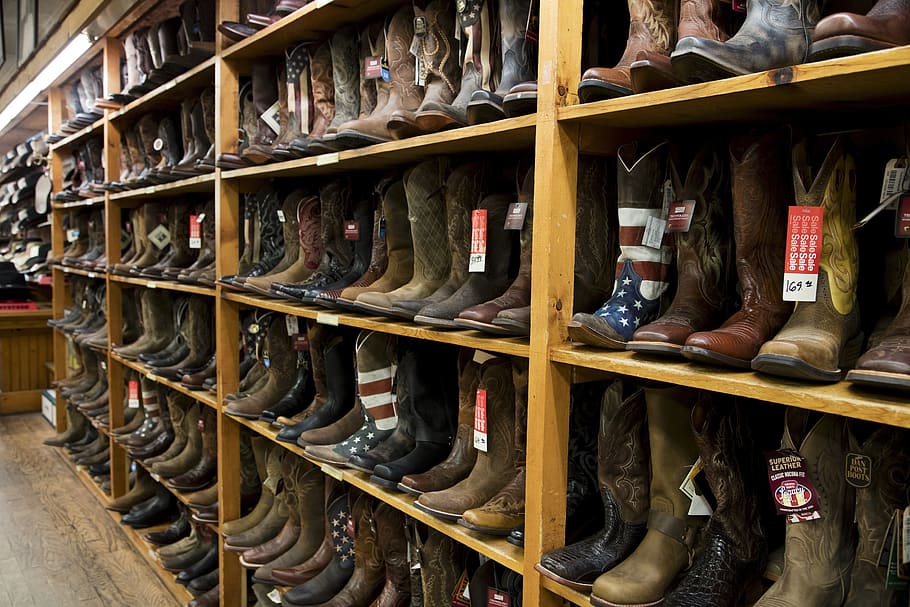 Shoe department outlet cowboy boots