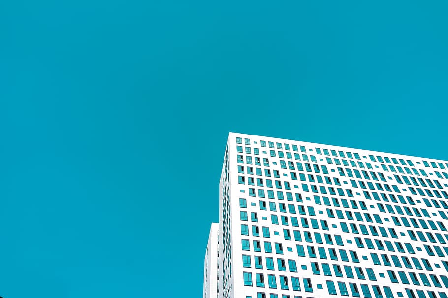 white concrete building during daytime, blue, built structure HD wallpaper