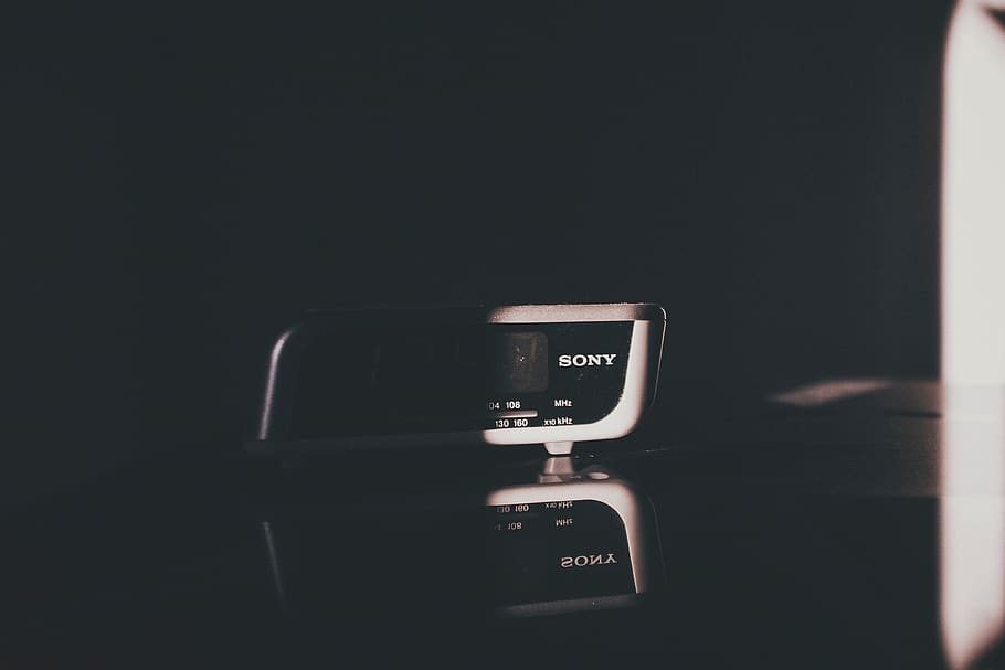 dark, room, reflection, sony, electronic, technology, appliance HD wallpaper