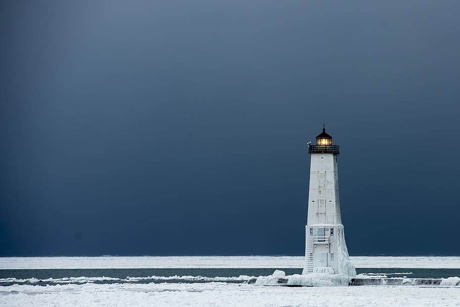 lighthouse, ice, winter, snow, michigan, cold, landscape, nautical HD wallpaper