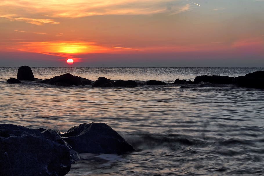 italy, albenga, sun, reflection, rocks, landscape, sunrise HD wallpaper