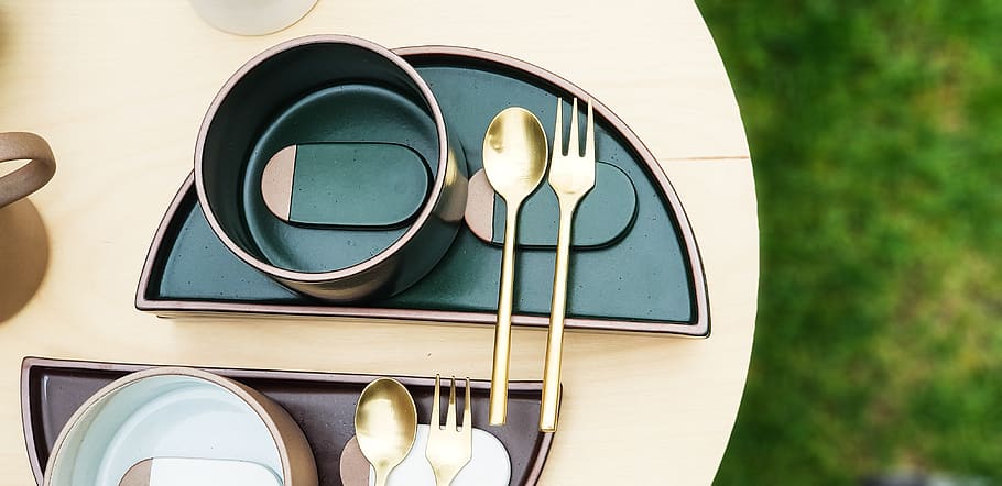 table deco, table ware, spoon, fork, elegant, plate, tableware HD wallpaper