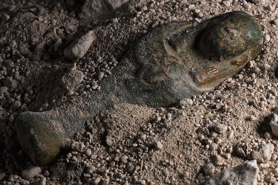 osiris, figure, archaeologic, discovery, dirt, sand, argile HD wallpaper