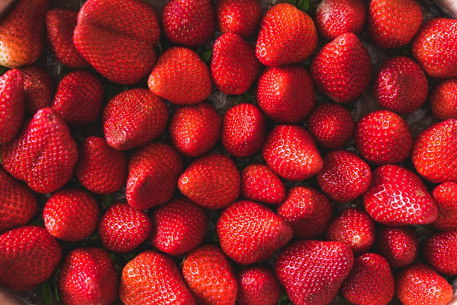 Strawberries Background, food, foodie, fresh, fruits, health, HD wallpaper