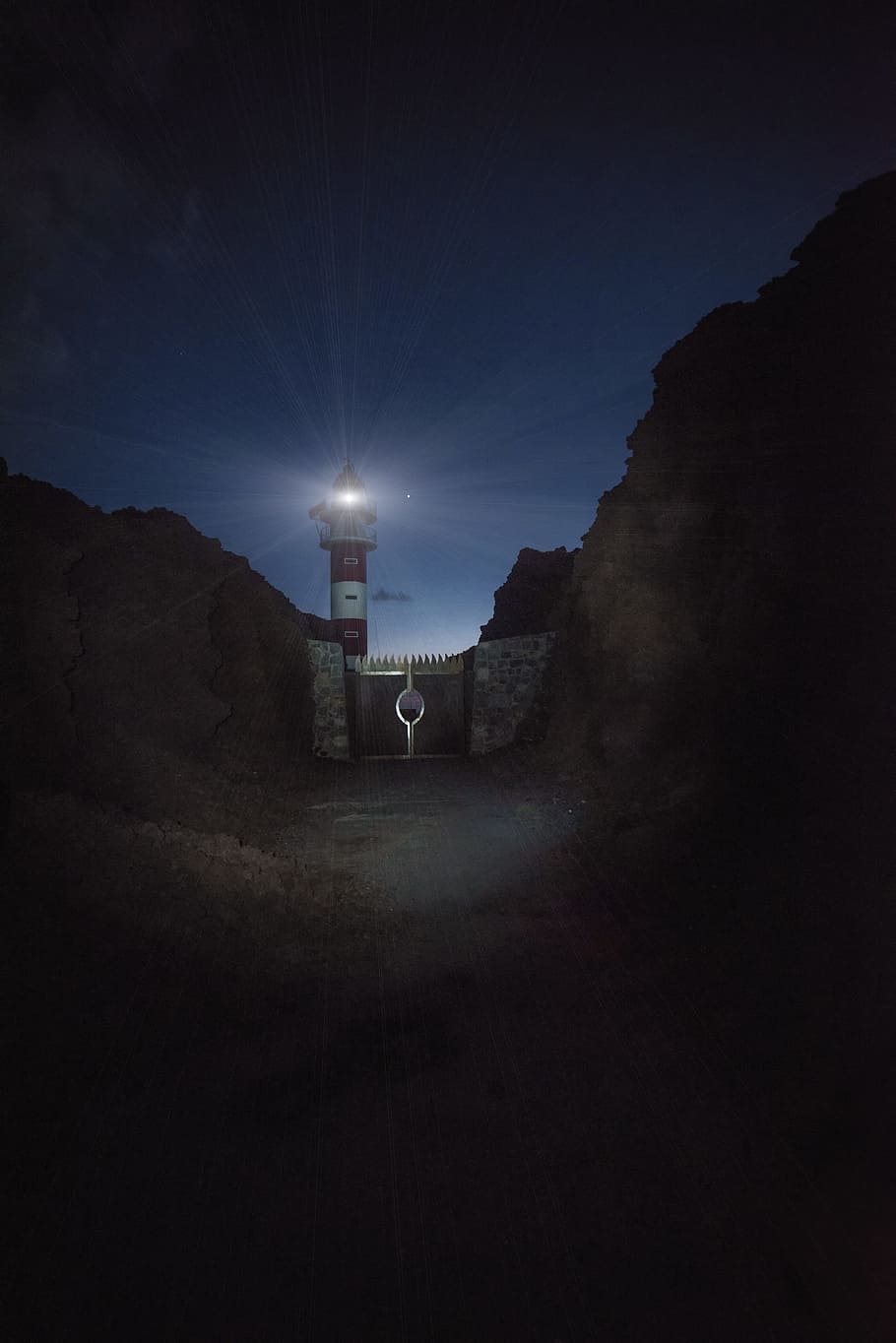 white and red lighthouse, gate, wall, entrance, tower, dark, night HD wallpaper