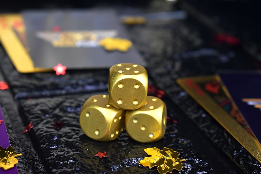 dice, golden dice, three dices, yellow, close-up, no people HD wallpaper