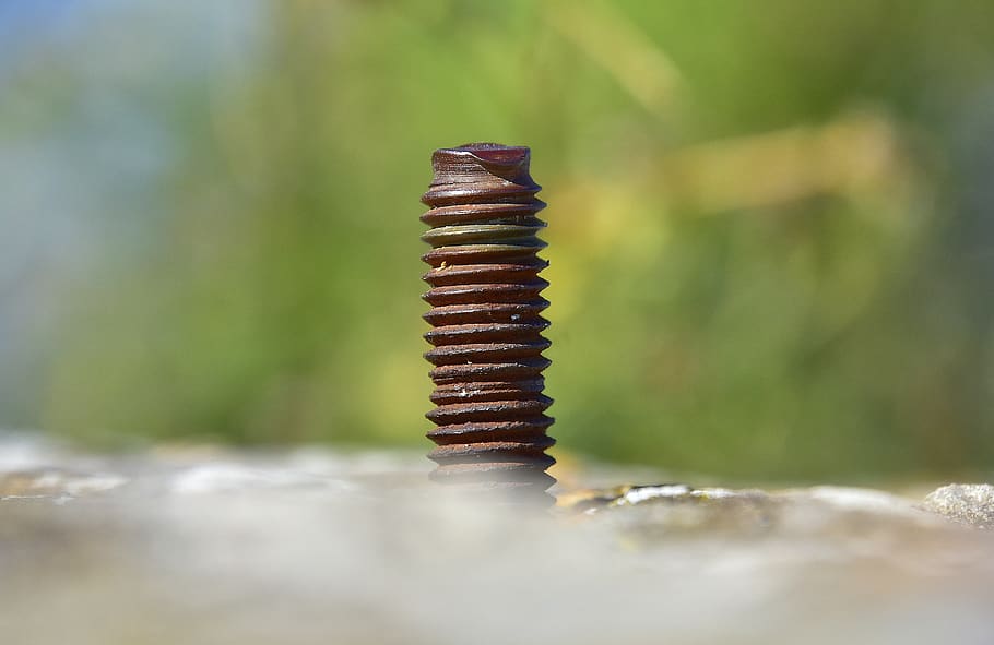 screw, thread, iron, rust, mechanical, close-up, selective focus HD wallpaper