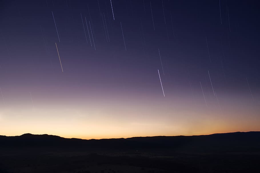 blue sky wallpaper, startrail, light trail, horizon, long exposure HD wallpaper