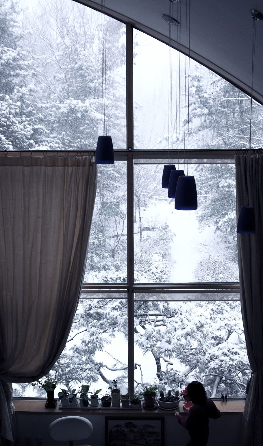 snow, clam, winter, window, curtain, cold, home, lamp, transparent HD wallpaper