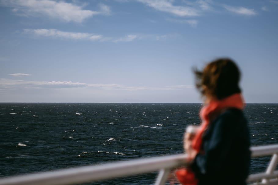 person looking on body of water, summer, boat, ferry, woman, wind, HD wallpaper