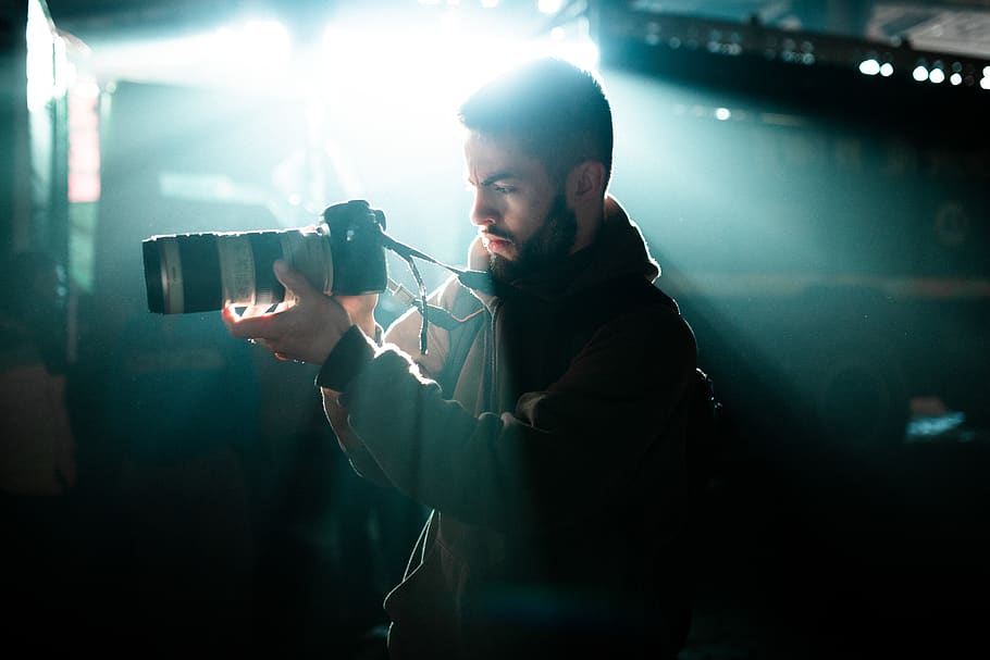 man using camera, person, human, light, howrah, india, kolkata HD wallpaper