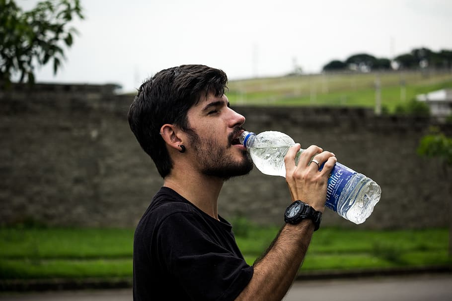 Man Wearing Black Shirt Drinking Water, bottle, bottled water HD wallpaper