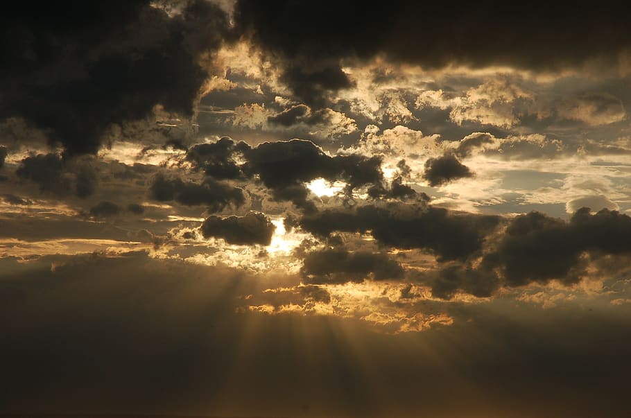 Cloudy Sky, backlit, clouds, dark, dawn, dramatic, evening, light HD wallpaper