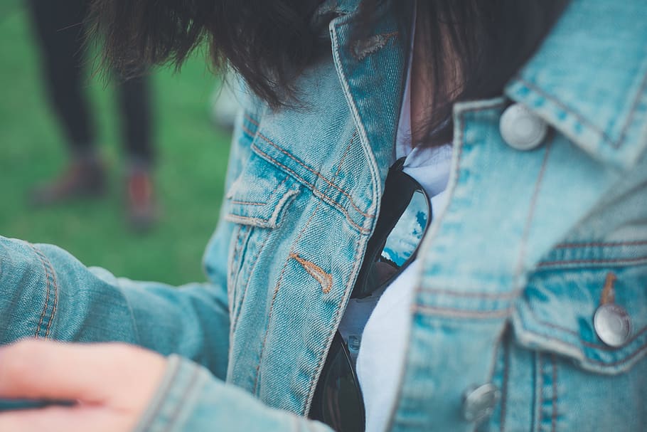 Woman Wearing Gray Denim Jacket, blur, buttons, casual, daytime HD wallpaper