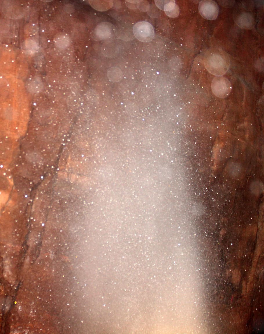 Geyser - Water Spray Inside a Cave, boulder, grotto, geology HD wallpaper