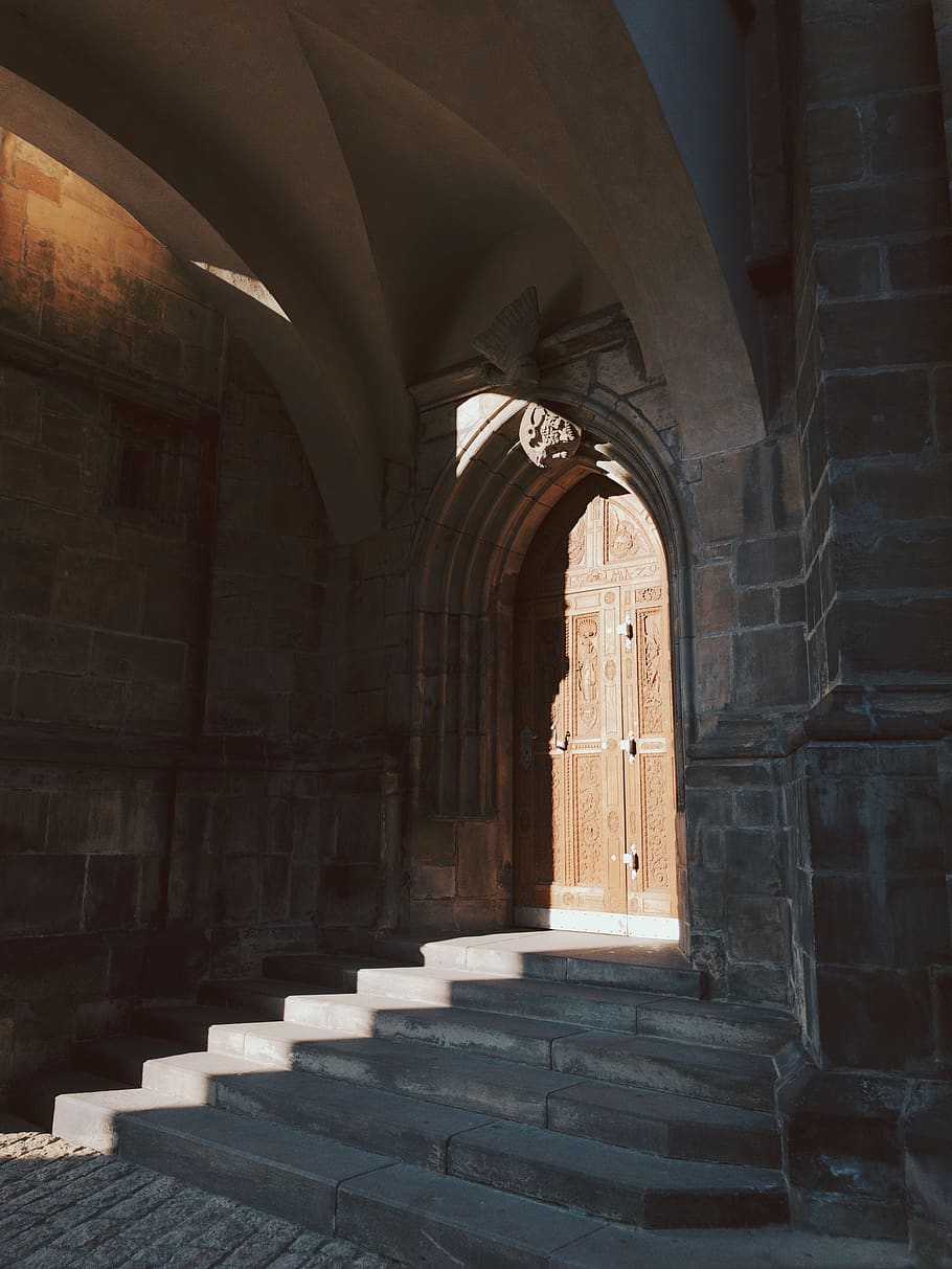 closed doors, corridor, crypt, flagstone, staircase, slate, banister HD wallpaper