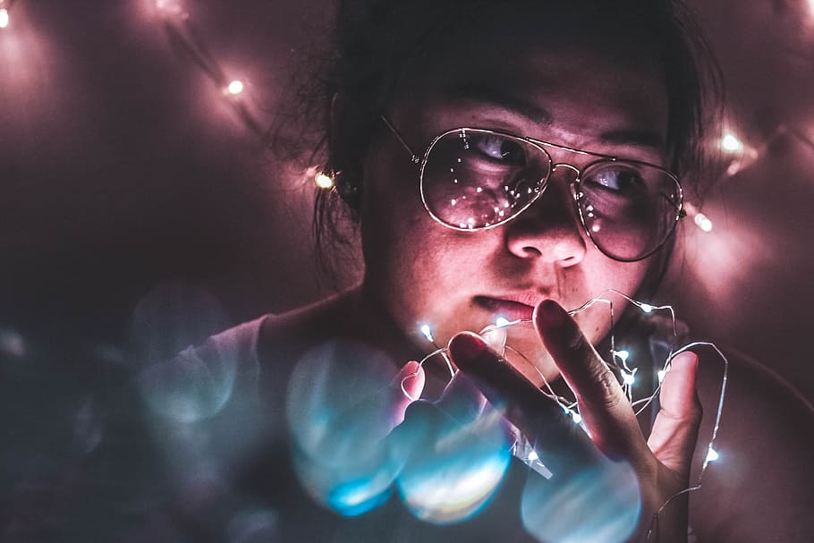 Woman Holding String Lights, fun, person, glasses, eyeglasses HD wallpaper