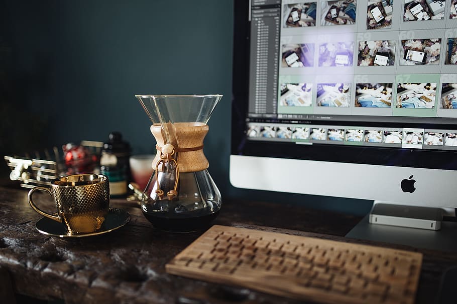 Vintage Workbench Desk, office, workspace, old, retro, wooden HD wallpaper