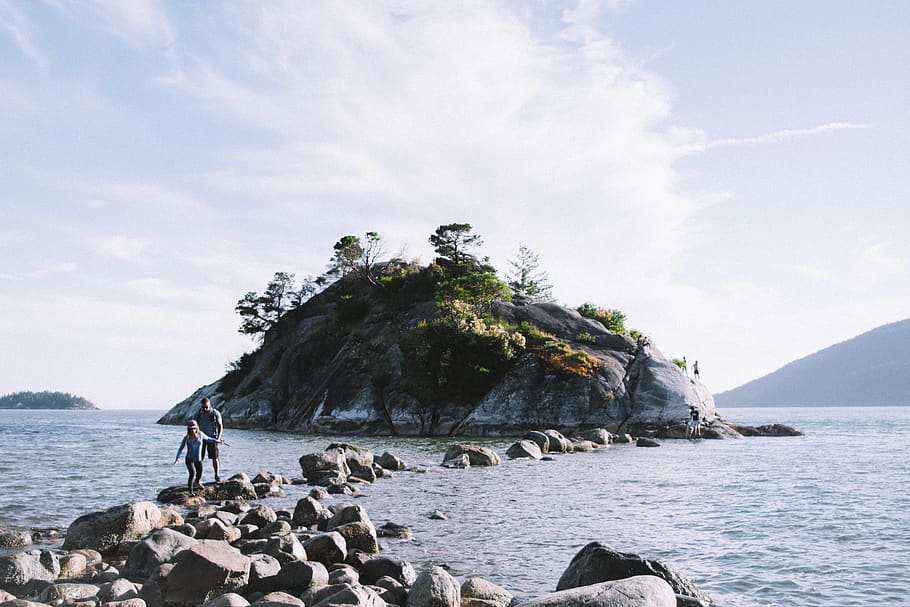 green tree island, water, rock, rock - object, sky, solid, mountain HD wallpaper