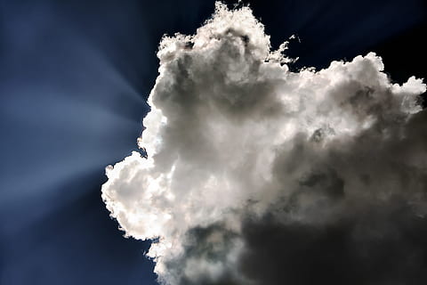 white clouds, sky, monochrome, cloudy, sun, light, lightray, blue HD wallpaper