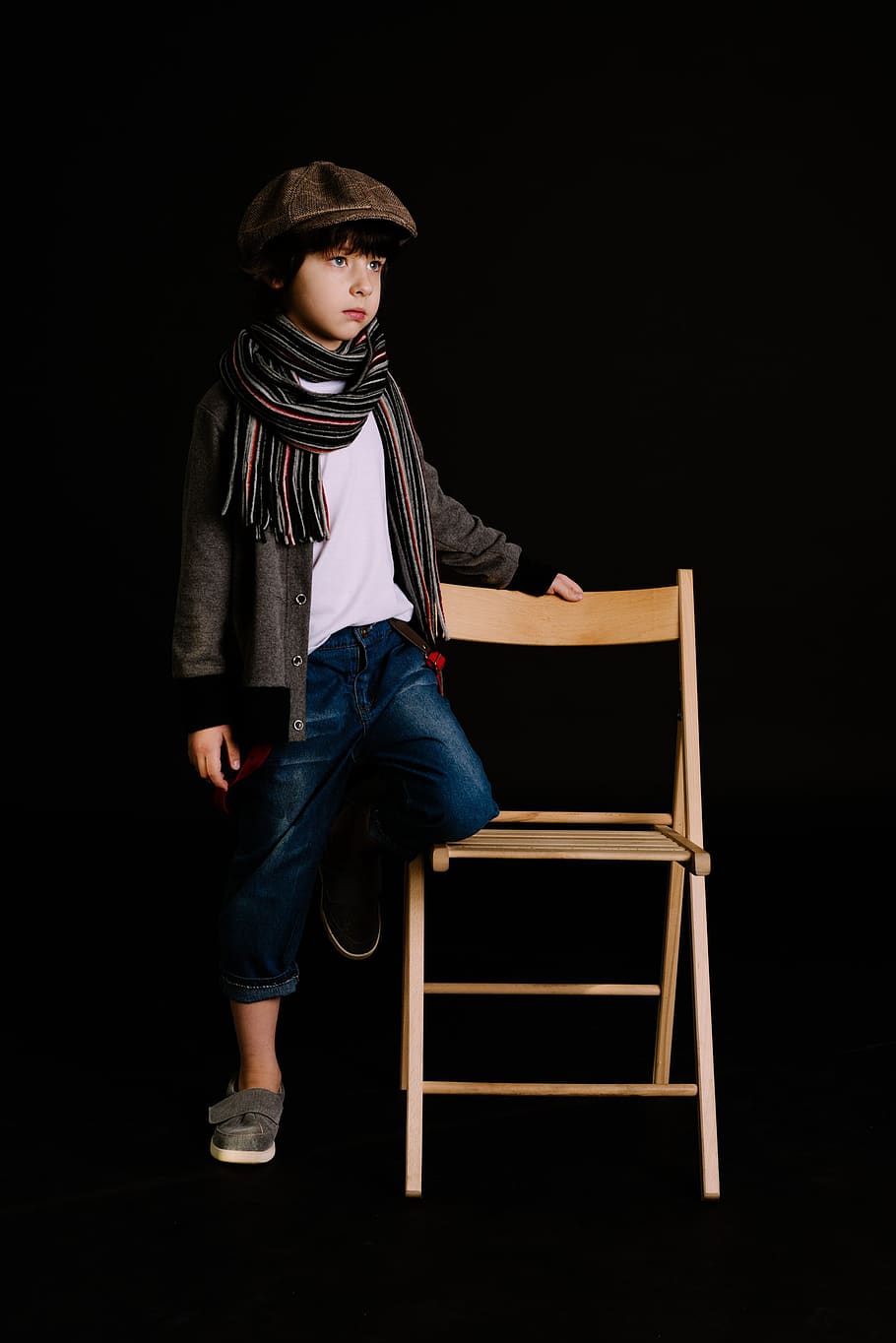 Boy Holding Brown Wooden Chair, adolescent, black background HD wallpaper