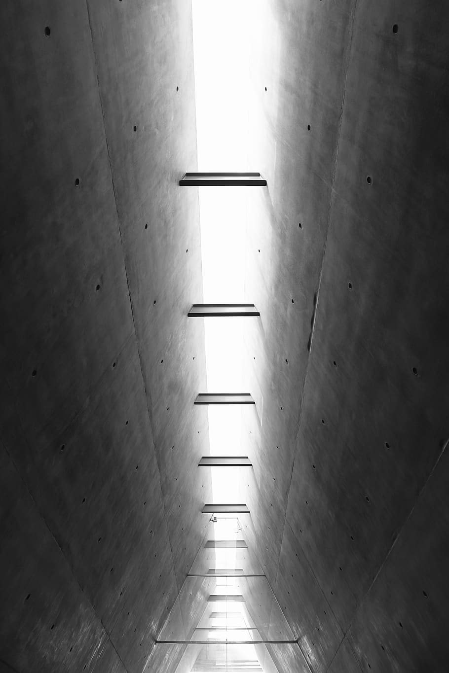 low angle view of triangular shape tunnel, architecture, indoors HD wallpaper