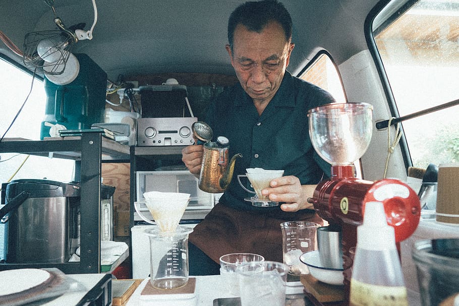 man in vehicle serving coffee, person, human, glass, goblet, kamakura HD wallpaper