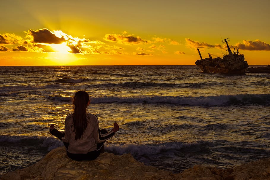 girl, sunset, meditation, yoga, relaxation, spirituality, sunset colors, HD wallpaper