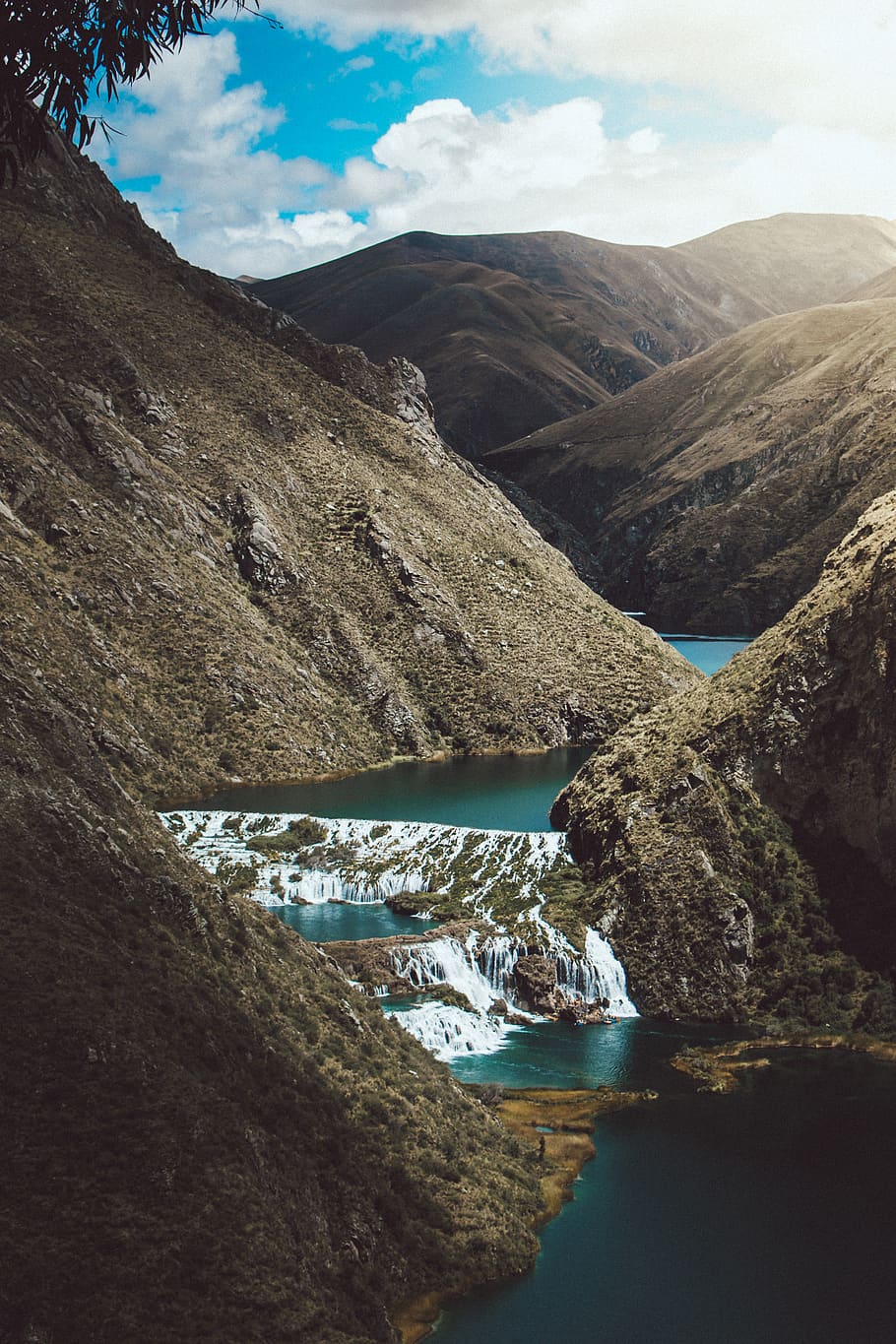 water stream between mountain, scenics - nature, beauty in nature HD wallpaper