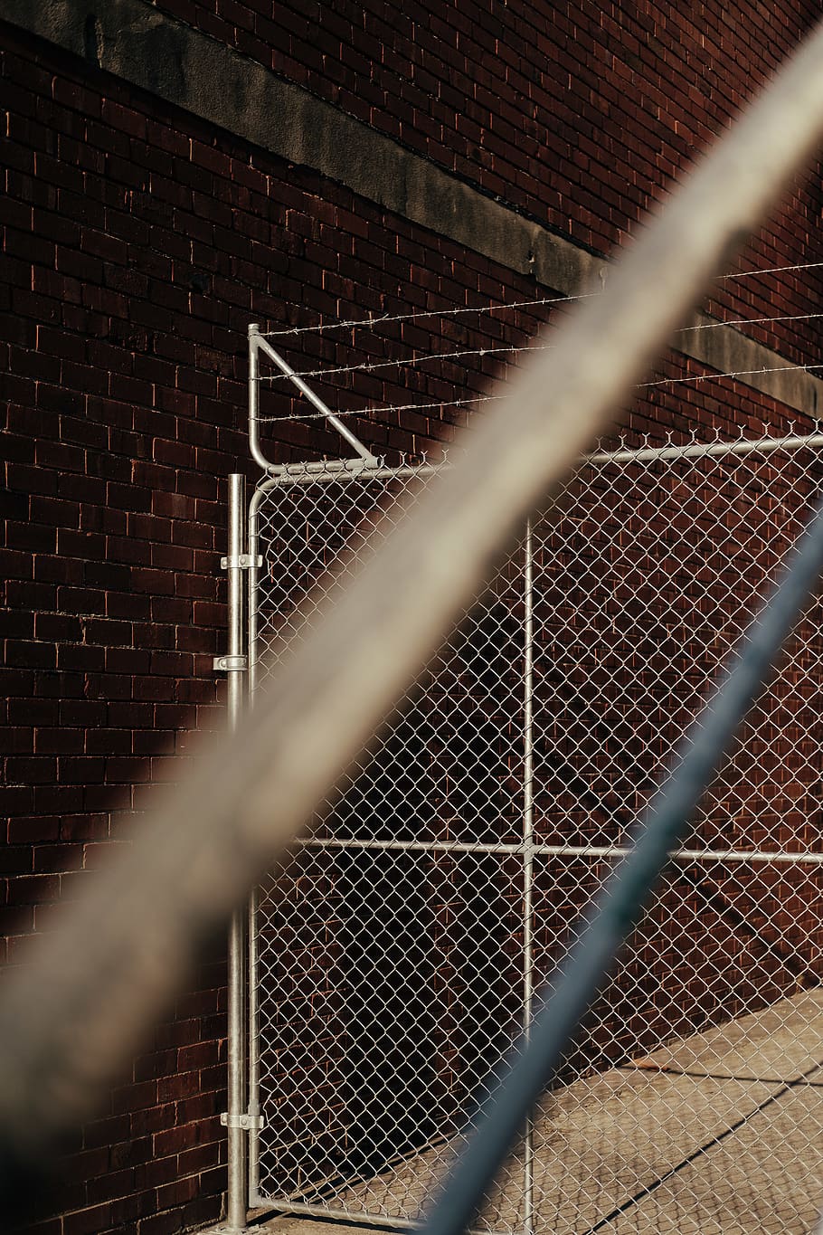 black coated wire, fence, chainlink fence, security, barrier HD wallpaper