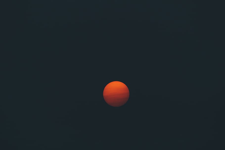 view of moon at night, blood moon, orange, shape, nightsky, lake HD wallpaper