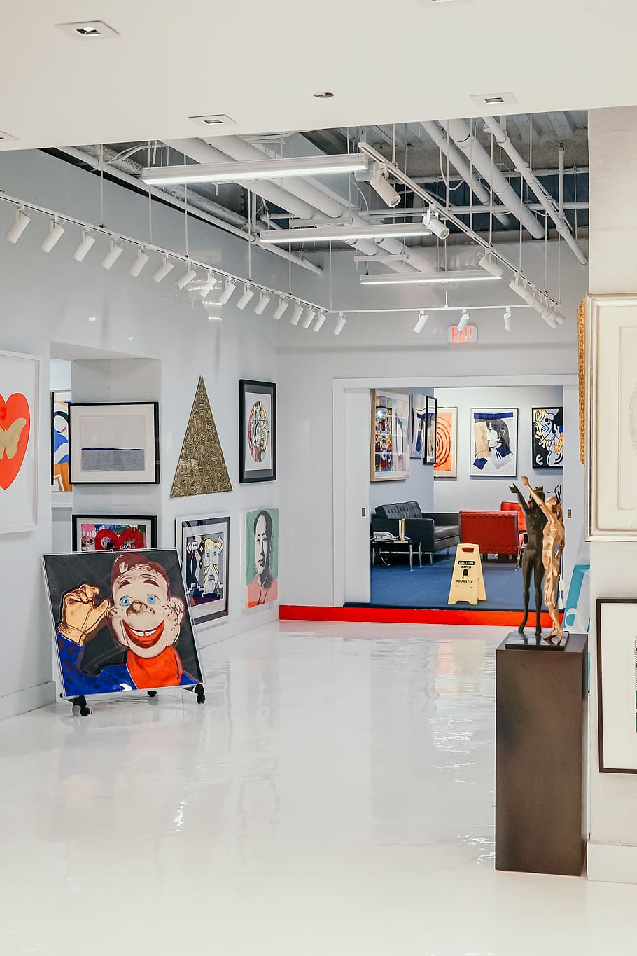 art gallery interior, real people, indoors, men, architecture HD wallpaper