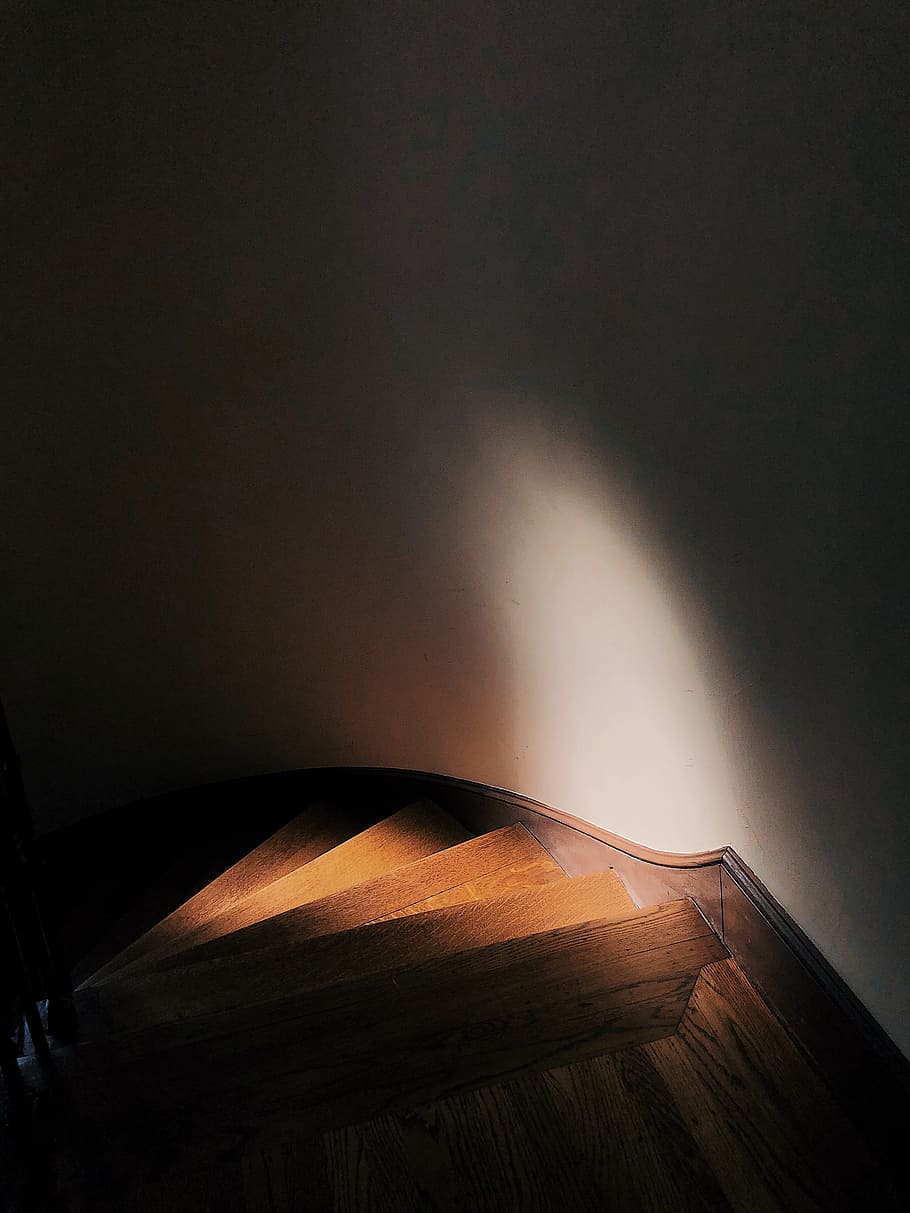 low light photo of wooden staircase, step, sunlight, shadow, dark HD wallpaper