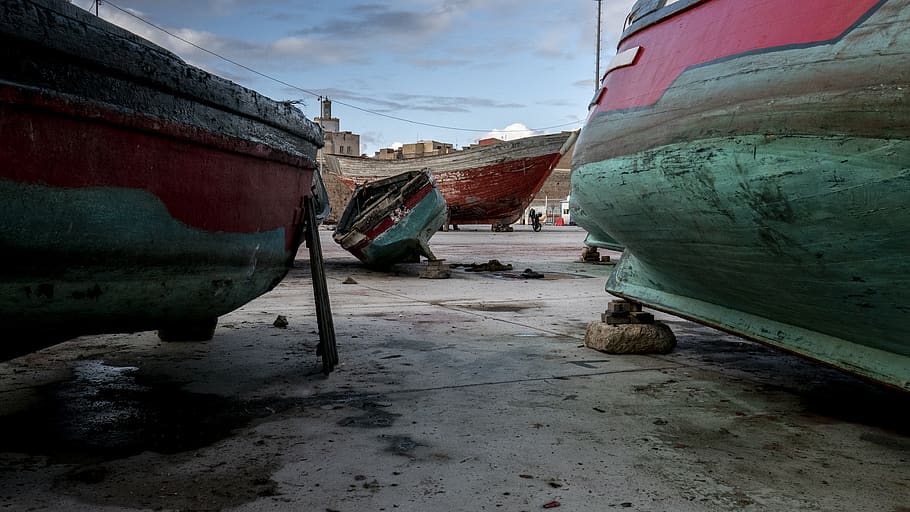 assorted-color boats, architecture, transportation, cloud - sky HD wallpaper