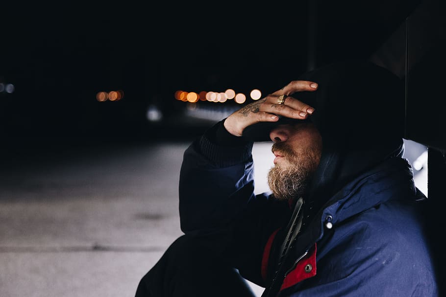 man sitting at the shed beside the street, hand, beard, portrait HD wallpaper