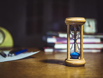 Hourglass in Close-up Photography, background, blurred background HD wallpaper