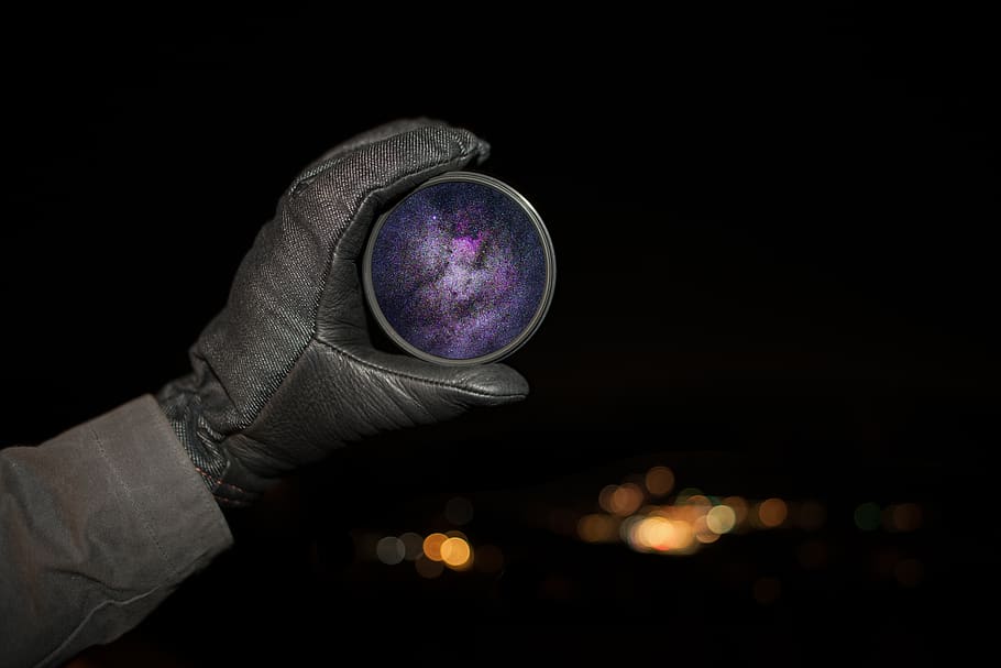 hand, glove, dark, night, light, bokeh, human body part, human hand HD wallpaper