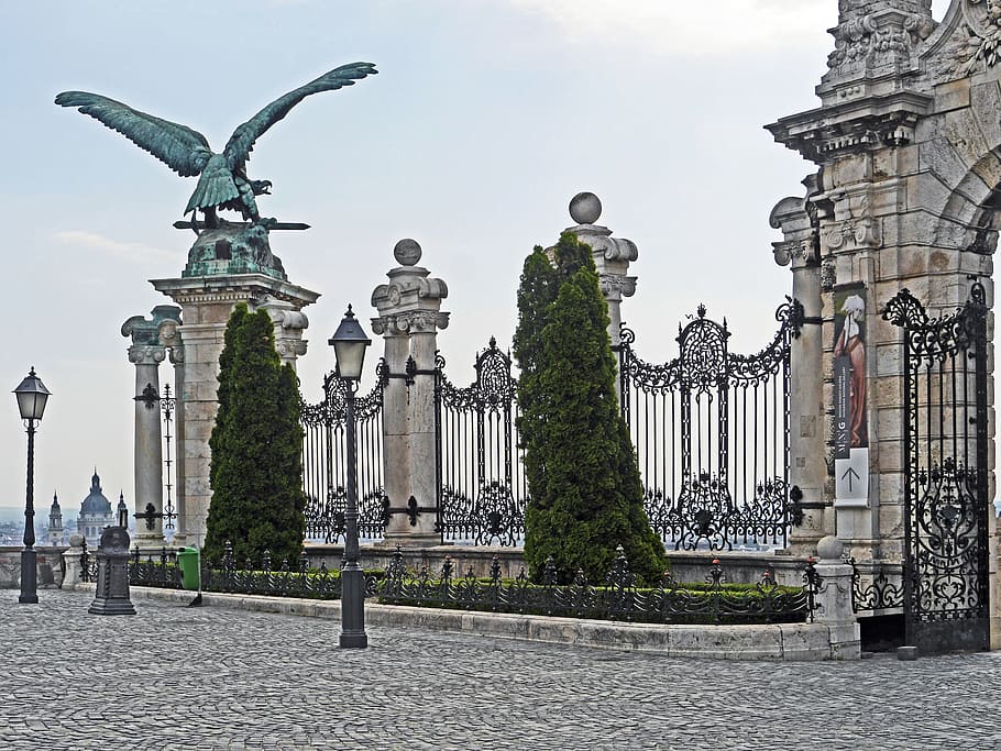 budapest, royal palace, access, input, archway, pillar, grid HD wallpaper