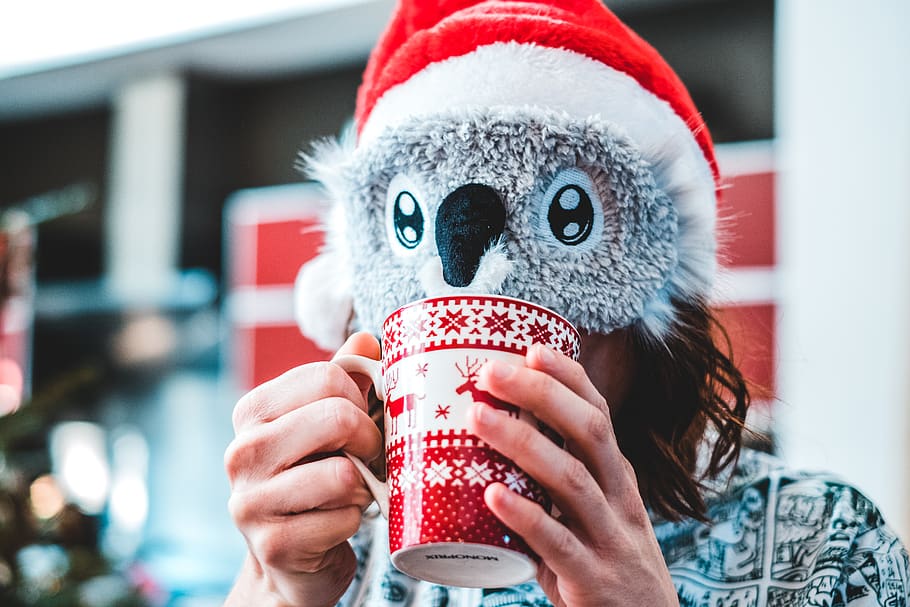 person holding mug, one person, portrait, headshot, food and drink HD wallpaper
