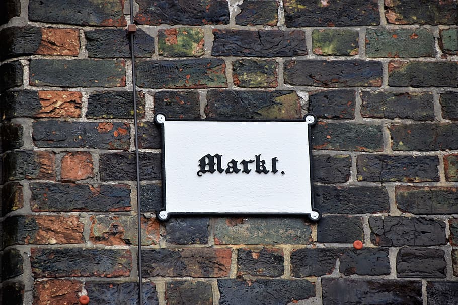Marki signage, brick, walkway, path, wall, breite str. 64, germany HD wallpaper