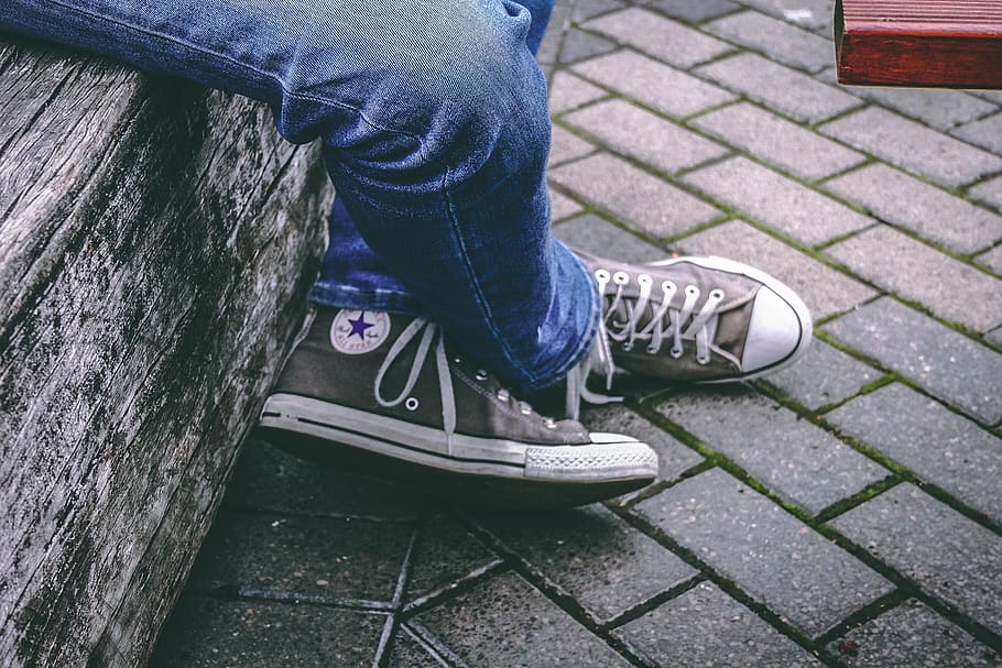 Person Wearing Brown Converse All-star High-top Sneakers and Blue Denim Jeans While Sitting on Bench, HD wallpaper
