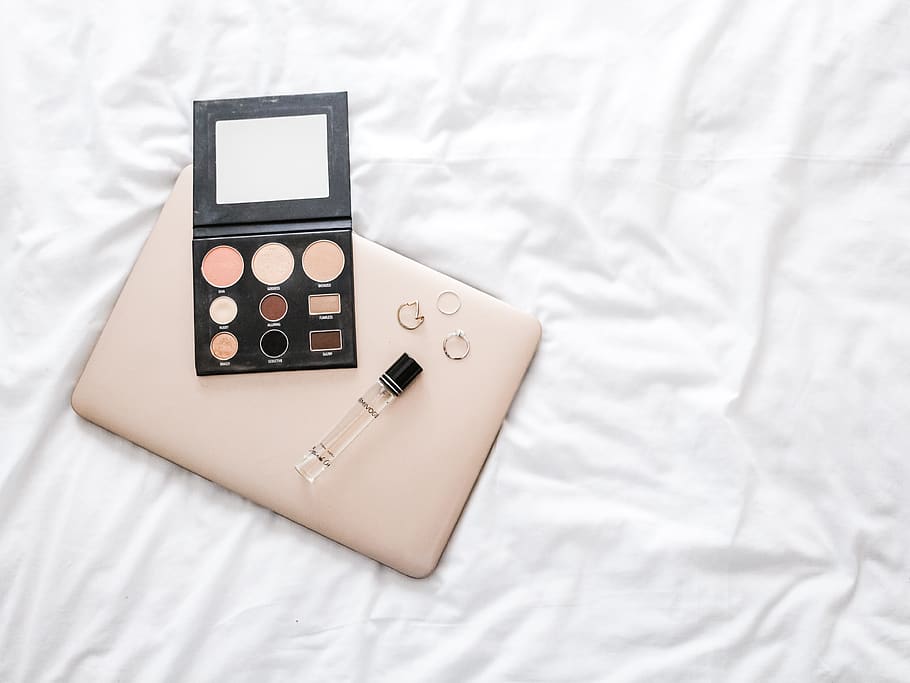 black makeup palette, bed, indoors, still life, no people, high angle view HD wallpaper