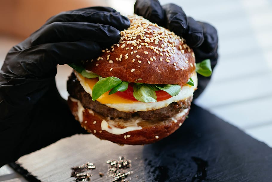 Person Holding Burger, beef, bread, bun, cheeseburger, close-up, HD wallpaper