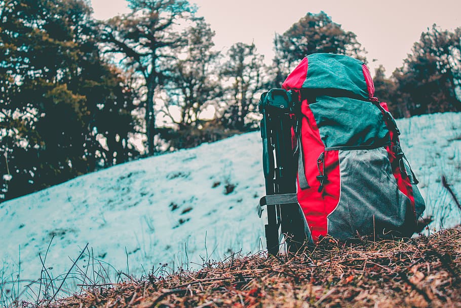Gray and Red Hiking Backpack, adventure, bag, cold, daylight HD wallpaper